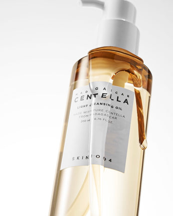 SKIN1004  CENTELLA LIGHT CLEANSING OIL 200ML